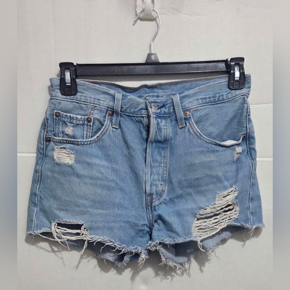 Levi's 501 Women's Cutoff Shorts Size 30  Light Blue Button-fly High-rise Denim